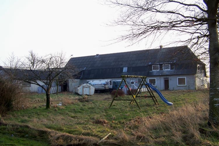 Wohnhaus mit Stall - vorher